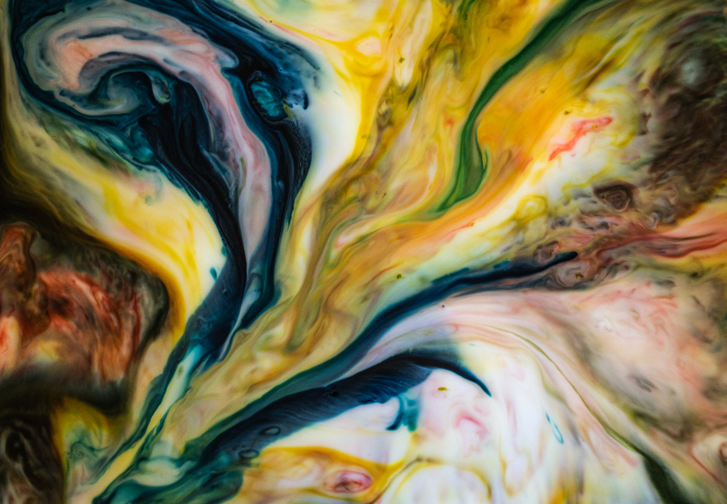 Color Explosion-Yellow